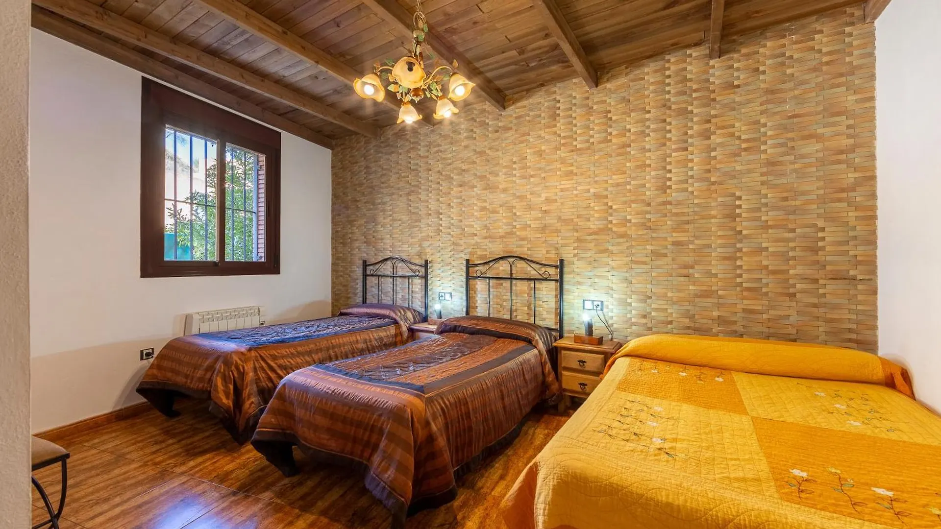 Casa Rural La Jirola-El Balcon Escullar 0*,